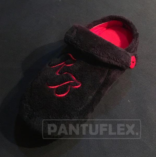 PANTUFLAS PARA XV AÑOS TIPO CROCS PELUCHE NEGRO