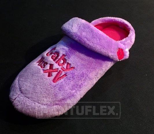 PANTUFLAS PARA XV AÑOS TIPO CROCS PELUCHE LILA