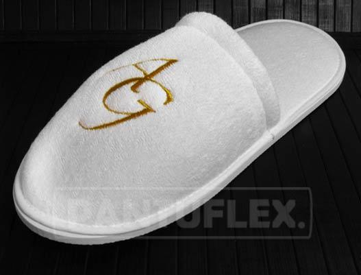 PANTUFLAS PARA FIESTAS INICIALES ORO