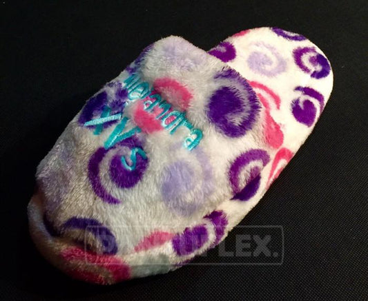 PANTUFLAS PARA EVENTOS Peluche Huracanes Blanca