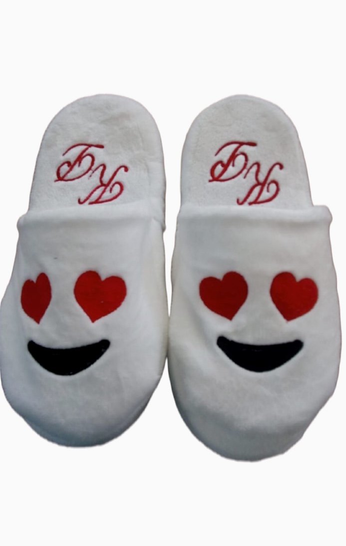 PANTUFLAS MAYOREO CARITAS